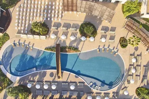 BG Tonga & Suites Tower Design Hotel in Santa Margalida — foto 29