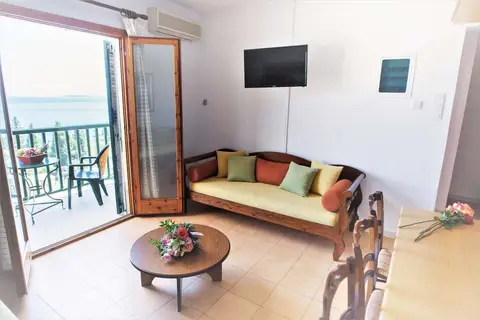 Corfu Aquamarine Hotel in Μπαρμπάτι — foto 5