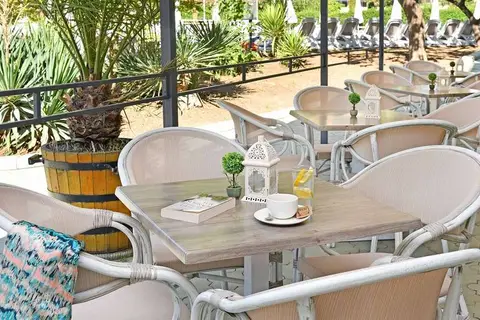 iHot@l Sunny Beach in Несебър — foto 12