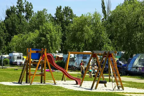 Strandcamping Podersdorf Am See in Podersdorf am See — foto 4