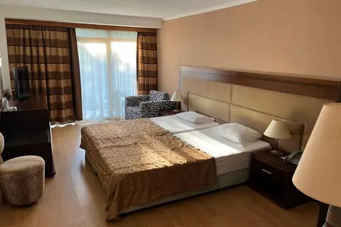 Park Hotel Perla in Перла — foto 6