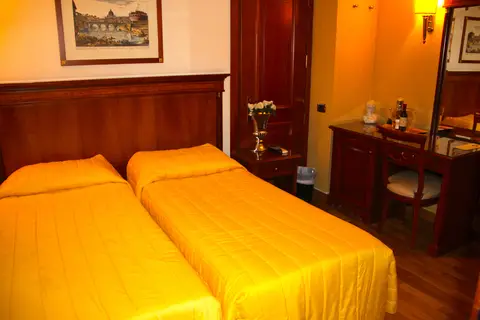 Luxury Rooms H 2000 Roma in Rome, foto 12