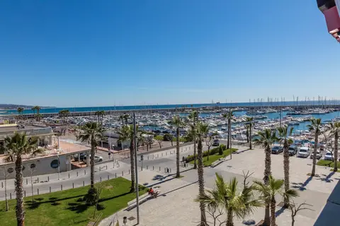 Atenea Port Barcelona Mataró in Mataró — foto 20