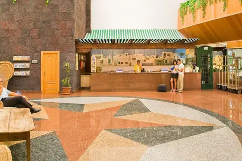 Hotel BlueSea Costa Bastian in Costa Teguise — foto 9