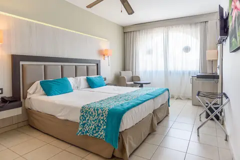Hotel FERGUS Style Bahamas in Sant Jordi de ses Salines — foto 30