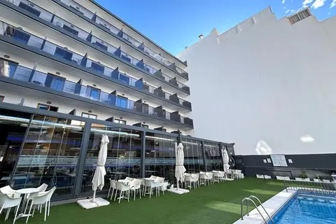 Melina in Benidorm — foto 22