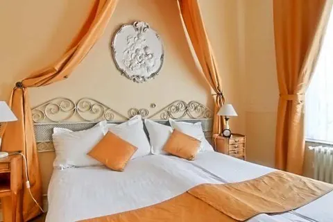 Chateau De Moulin le Comte foto 10