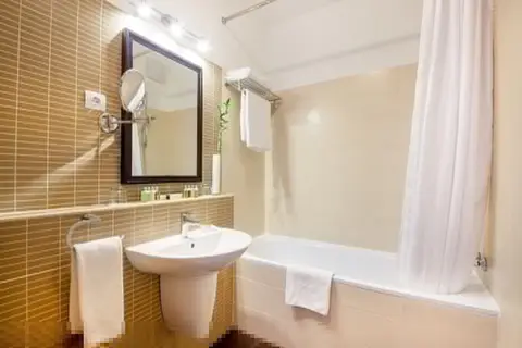 Escala Hotel & Suites in Boedapest — foto 22