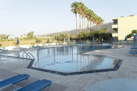 Oasis Tigaki in Τιγκάκι — foto 19