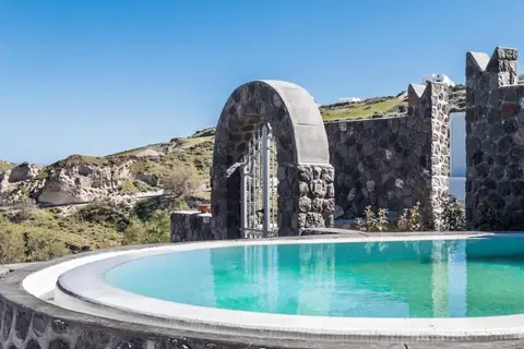 Elements of Caldera Suites in Thira Municipal Unit