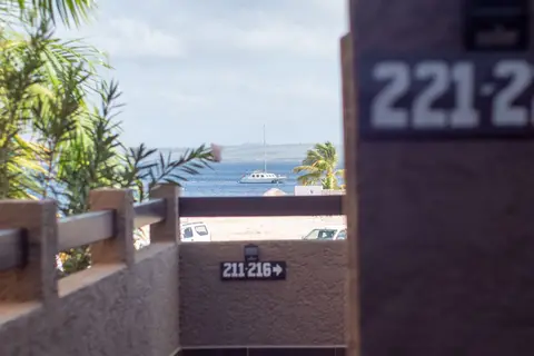 Fly & Go Eden Beach Resort in Kralendijk — foto 32