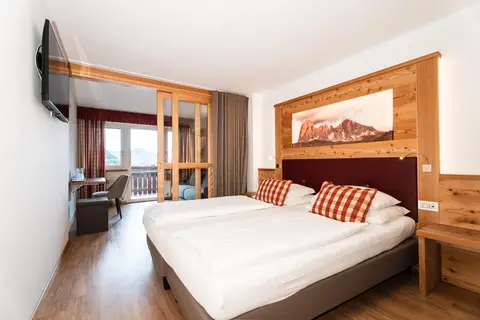 Hotel Astor Suites - logies en ontbijt in Sëlva Wolkenstein in Gröden Selva di Val Gardena, foto 13