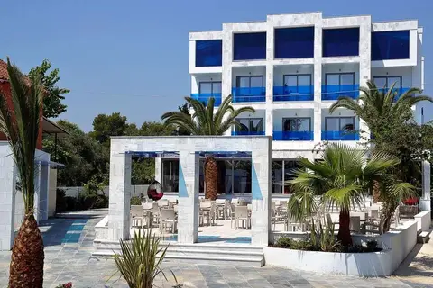 TRYP by Wyndham Corfu Dassia in Ύψος — foto 8