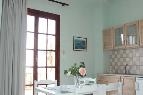 Alexandra Apartments in Δημοτική Ενότητα Μαλίων — foto 25