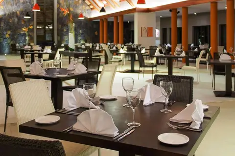 Crystals Beach Resort Belle Mare in Quatre Cocos VCA — foto 7