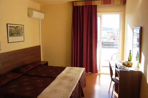 Hotel Golden Sand in Lloret de Mar — foto 16