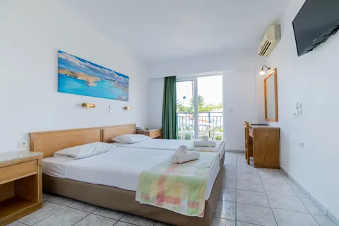 Horizon Beach in Chersonisos Municipal Unit — foto 5