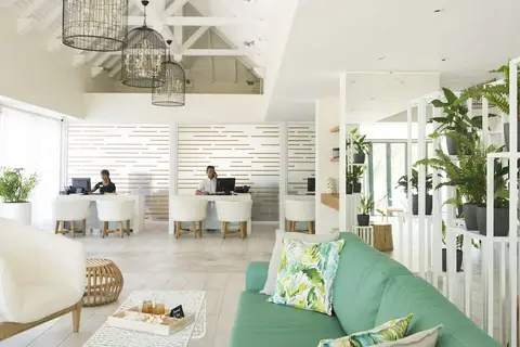 Radisson Blu Azuri Resort & Spa in Roches Noires VCA, North — foto 26