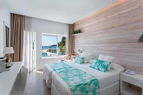 Fergus Style Palma Nova in Palmanova — foto 8
