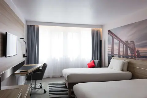 Novotel Edinburgh Centre in Edinburgh — foto 24
