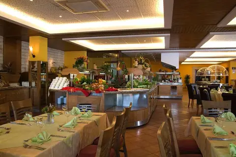Hotel Malibu in Оброчище — foto 4