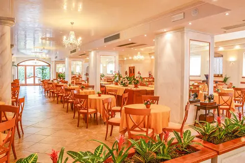 Hotel Antico Monastero in Toscolano Maderno — foto 26