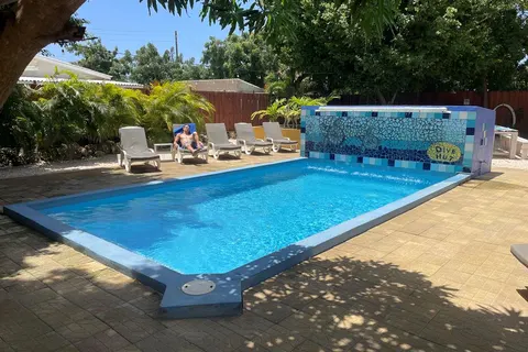 Bonaire Fun & Tropicana foto 1