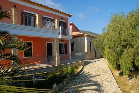 Anatoli Labreon Guesthouse - Apartments in Δημοτική Ενότητα Αρτεμισίων — foto 5