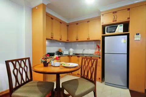 Admiral Suites Bangkok in Bangkok — foto 14