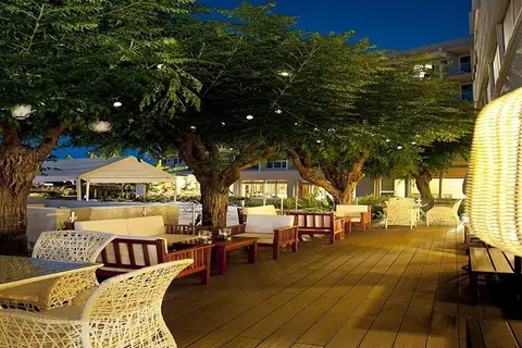 Pernera Beach Hotel in Παραλίμνι — foto 20