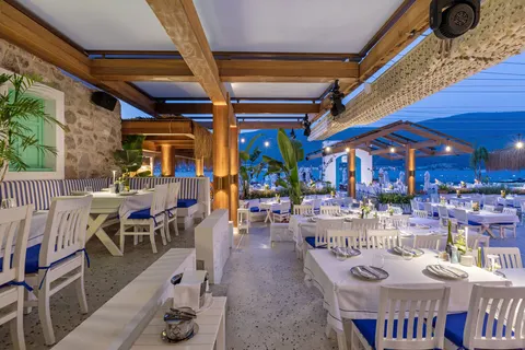 Titanic Luxury Collection Bodrum in Bodrum — foto 24