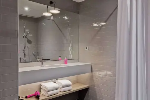 Moxy Tbilisi in Tbilisi — foto 11
