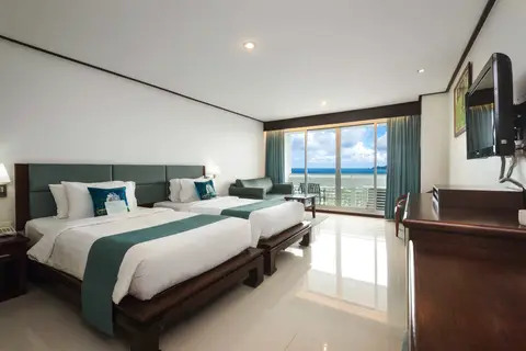 Andaman Beach Suites Hotel in ตำบลป่าตอง — foto 2