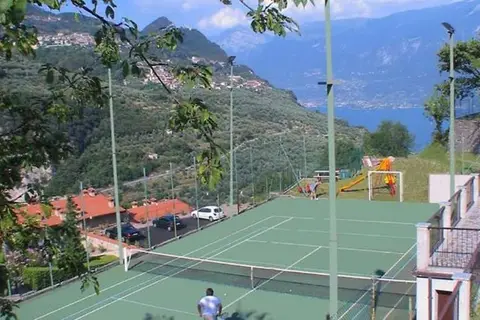 Hotel Garni al Poggio in Tignale — foto 16