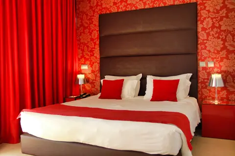 Lutecia Smart Design Hotel in Almada — foto 4