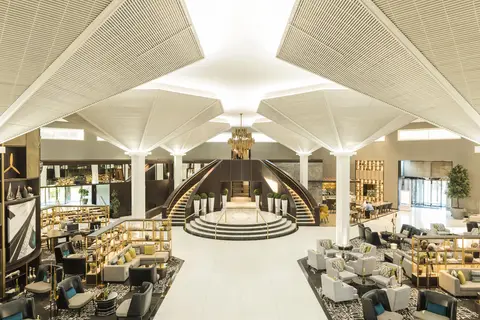 Le Méridien Dubai Hotel & Conference Centre in Dubai — foto 2