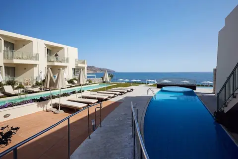 Grand Bay Beach Resort in Kolymbari — foto 17