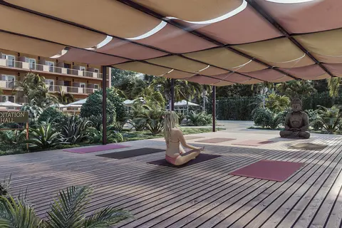 Luna Park Yoga & Spa Hotel in Malgrat de Mar — foto 27