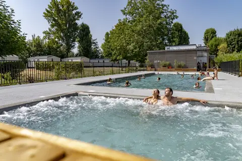 International Maisons-laffitte in Maisons-Laffitte — foto 2