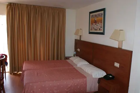 Mayna in Benidorm — foto 20
