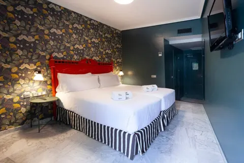 Hotel Petit Palace Puerta de Triana in Seville — foto 3