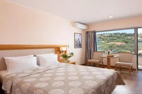 Mediterranee Hotel in Λάσση — foto 25