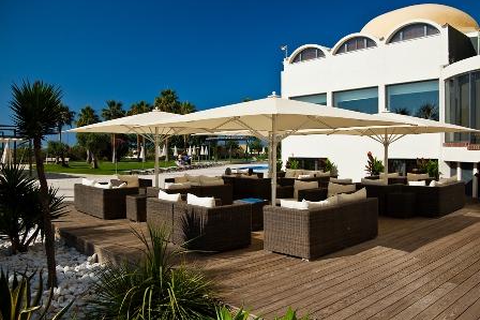 Ozadi Altura Beach Resort foto 29