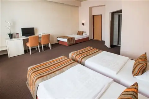 Star City Hotel in Boedapest — foto 19