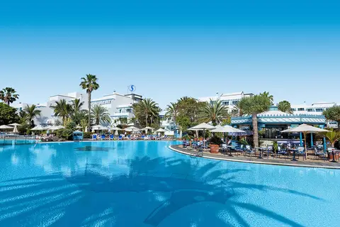Seaside Los Jameos Playa in Puerto Del Carmen — foto 18