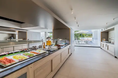 Occidental Puerto Banús in Marbella — foto 14