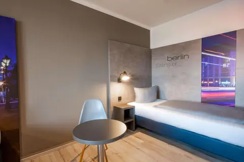 Hotel Berlin Lichtenberg in Berlijn — foto 29
