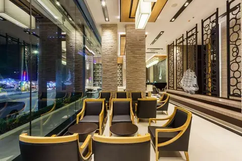 The Marina Phuket Hotel in ตำบลป่าตอง — foto 9