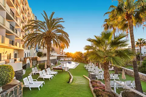 Hotel New Folias in San Bartolomé de Tirajana — foto 2
