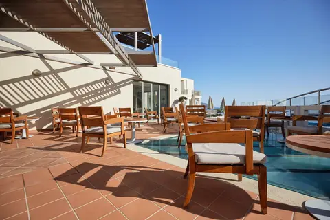 Grand Bay Beach Resort in Kolymbari — foto 18